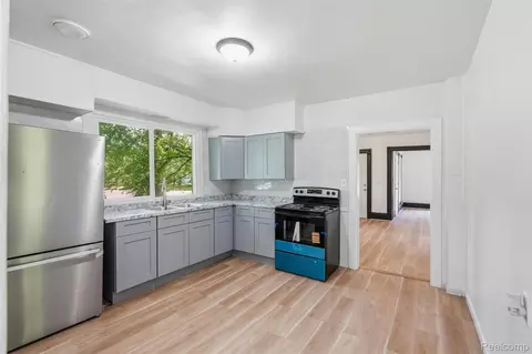 Other - 307 N Gorham St, Jackson, MI 49202 photo 5 of 11