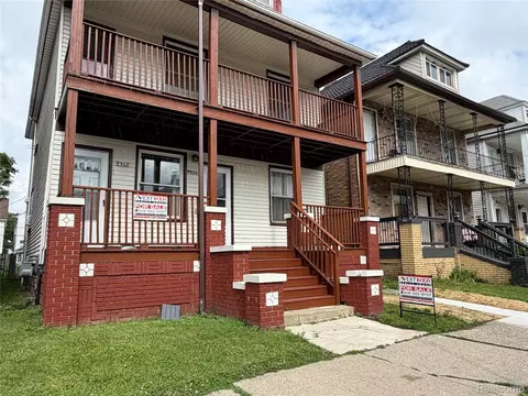 Exterior - 9506 Charest St, Hamtramck, MI 48212 photo 2 of 7