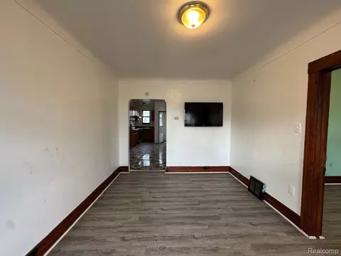 Living - 9506 Charest St, Hamtramck, MI 48212 photo 3 of 3