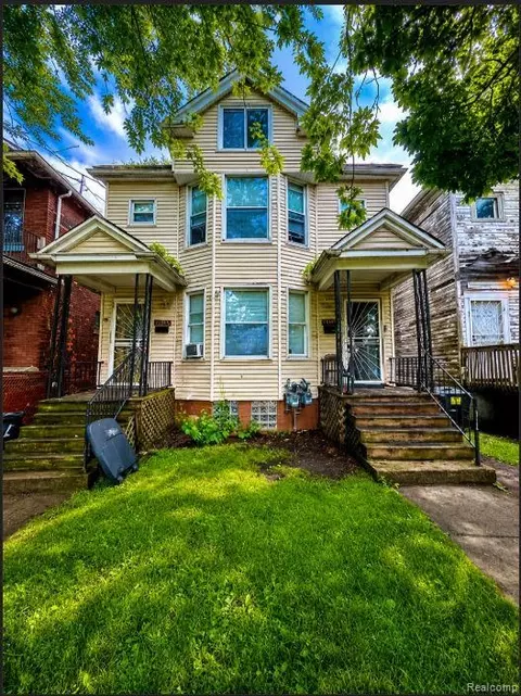 4427 Helen St, Detroit, MI 48207