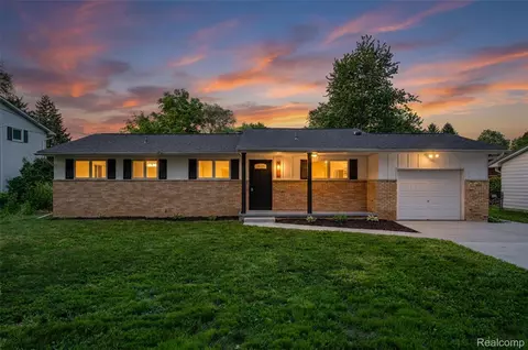 6201 Lerner Way, Lansing, MI 48911