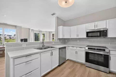 Kitchen - 4412 Aster Blvd, Genoa, MI 48843 photo 2 of 4