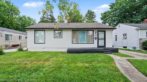 1329 Woodland Dr, Inkster, MI 48141