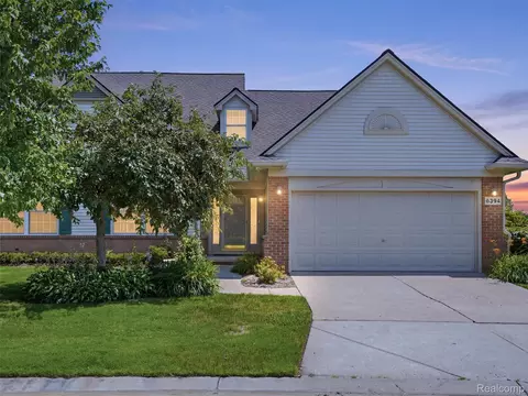 6394 Heron Park Way, Independence, MI 48346