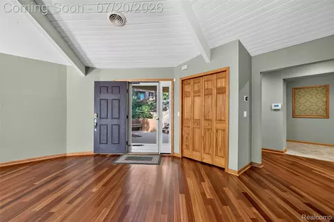 8516 Thendara Blvd, Independence, MI 48348 photo 12