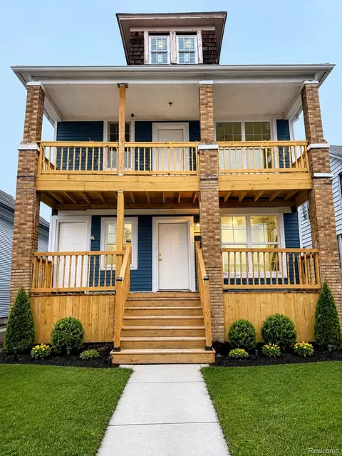 6672 Clifton St, Detroit, MI 48210