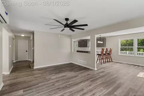 Living - 1253 Harper Rd, Alaiedon, MI 48854 photo 1 of 6