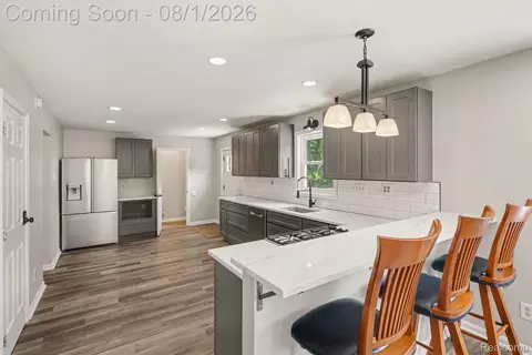 Kitchen - 1253 Harper Rd, Alaiedon, MI 48854 photo 2 of 2
