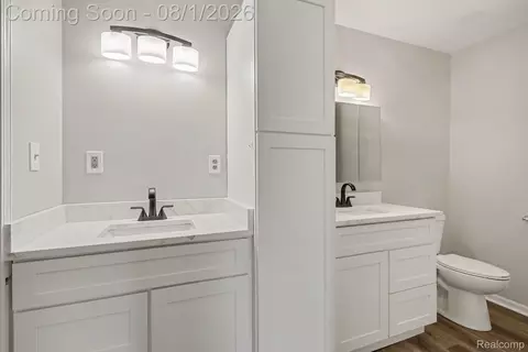 Bath - 1253 Harper Rd, Alaiedon, MI 48854 photo 2 of 5