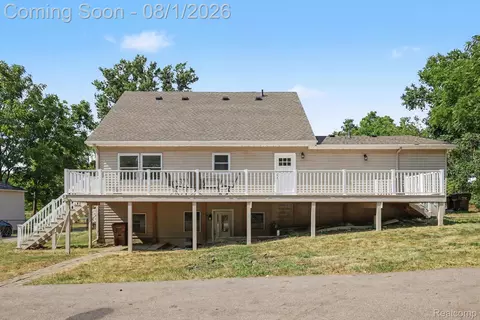Exterior - 1253 Harper Rd, Alaiedon, MI 48854 photo 3 of 6