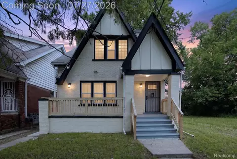 12601 Evanston St, Detroit, MI 48213