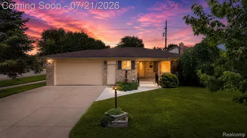 34398 Greentrees Rd, Sterling Heights, MI 48312