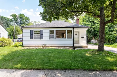 4056 Robina Ave, Berkley, MI 48072
