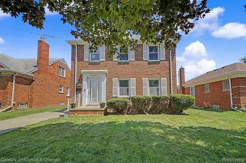 6821 Kolb Ave, Allen Park, MI 48101