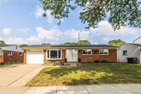 14629 Newburgh Rd, Livonia, MI 48154