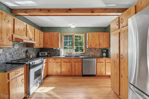 Kitchen - 2411 Farmbrook Trl, Addison, MI 48370 photo 1 of 5