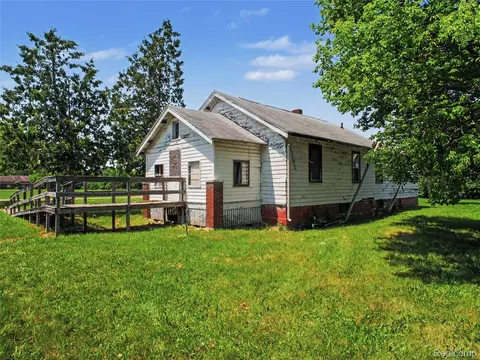 3009 Janes Ave, Buena Vista, MI 48601