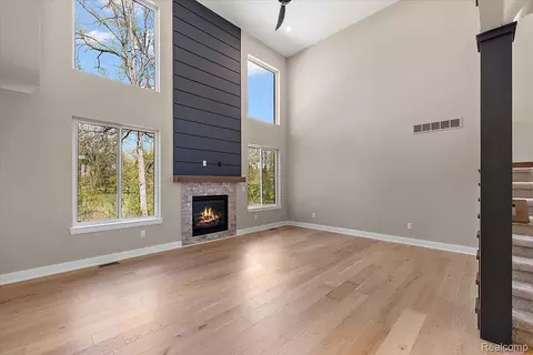 Living - 50419 Arcadia Dr, Macomb, MI 48042 photo 1 of 5