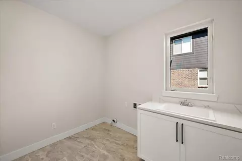 Other - 24462 Sawgrass Dr, Macomb, MI 48042 photo 11 of 24