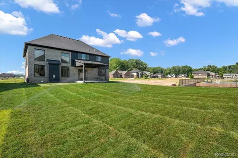 Other - 24462 Sawgrass Dr, Macomb, MI 48042 photo 19 of 24