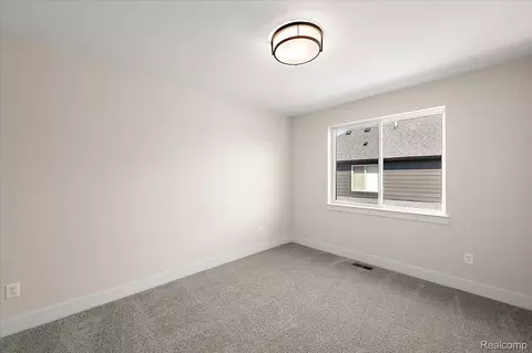 Bedroom - 24462 Sawgrass Dr, Macomb, MI 48042 photo 2 of 7