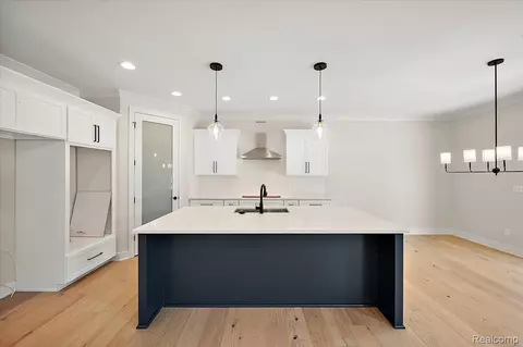 Kitchen - 24462 Sawgrass Dr, Macomb, MI 48042 photo 1 of 3