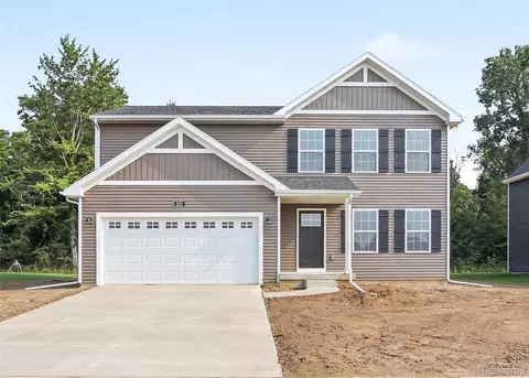 221 Wildflower Dr, Hillsdale, MI 49242