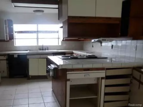 Kitchen - 1210 Deyo St, Jackson, MI 49201 photo 1 of 1