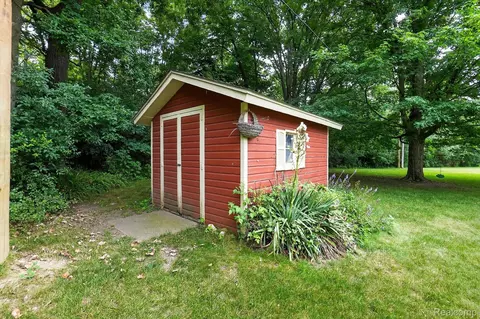 Other - 2356 Pineview Ct, Flint, MI 48433 photo 7 of 7