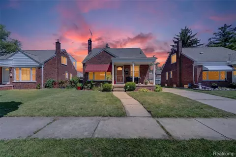 1470 Moran Ave, Lincoln Park, MI 48146