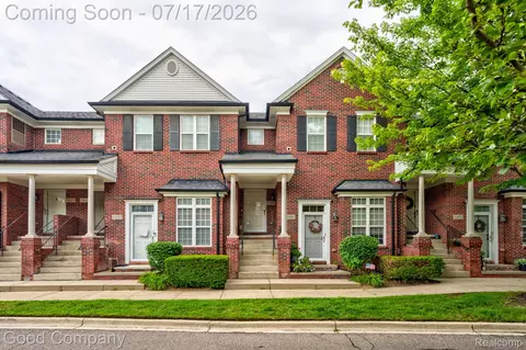 53041 Providence Dr, Shelby Township, MI 48316