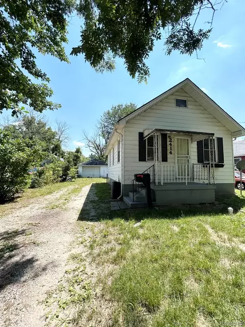 2414 Thom St, Flint, MI 48506