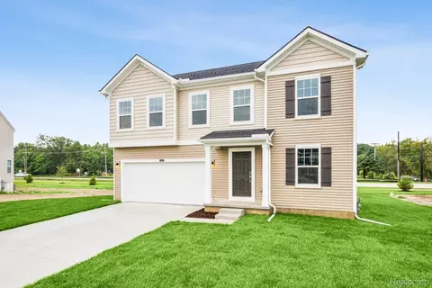 34430 Sandpiper Ct, Chesterfield, MI 48047