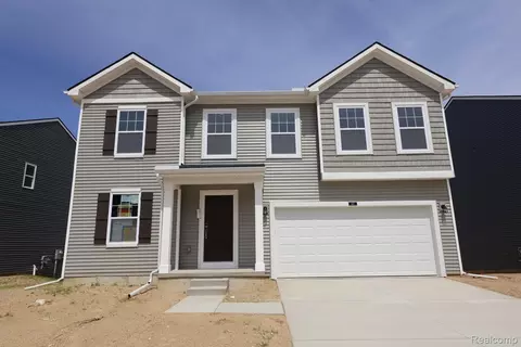 410 Hidden Riv W, Holly, MI 48442