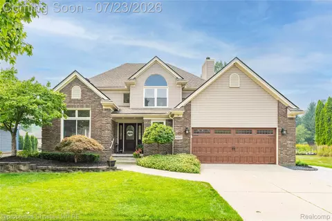 43347 Riverbridge Ct, Novi, MI 48375