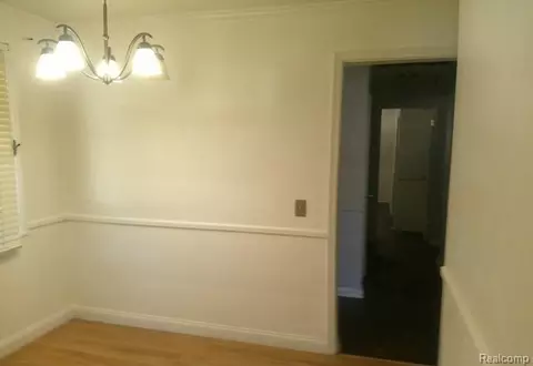 Other - 433 Crestview St, Flushing, MI 48433 photo 7 of 11