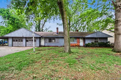 1809 N Walton St, Westland, MI 48185