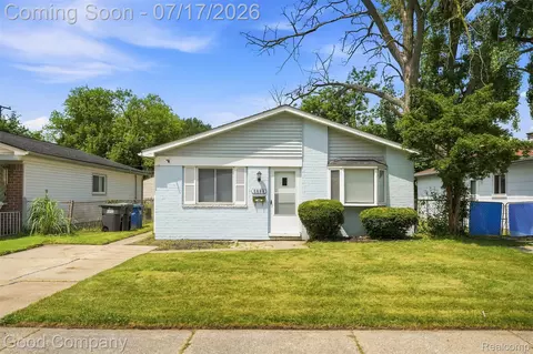 5888 Westlake St, Taylor, MI 48180