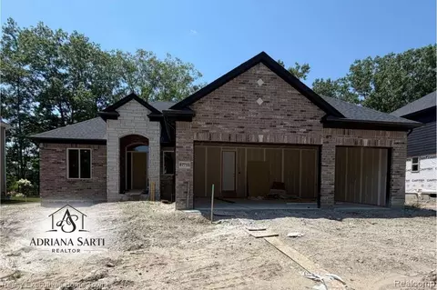 67715 Madeline St, Richmond, MI 48062