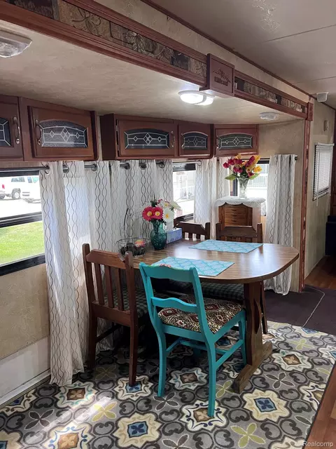 Dining - 10001 Goodall Rd, Durand, MI 48429 photo 1 of 2