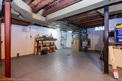 Other - 1466 Hampton Rd, Grosse Pointe Woods, MI 48236 photo 11 of 14