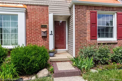Other - 1466 Hampton Rd, Grosse Pointe Woods, MI 48236 photo 5 of 14