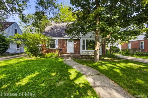 17318 Centralia, Redford, MI 48240