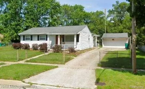 2773 Woodruff Ln, Ypsilanti, MI 48198