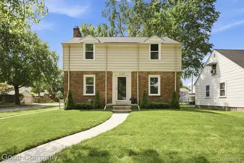 1124 E 5th St, Royal Oak, MI 48067