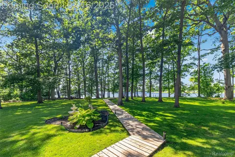 Other - 29474 E River Rd, Grosse Ile, MI 48138 photo 13 of 26