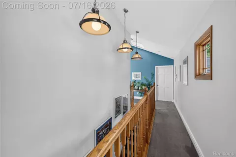 Entry Way - 29474 E River Rd, Grosse Ile, MI 48138 photo 6 of 6