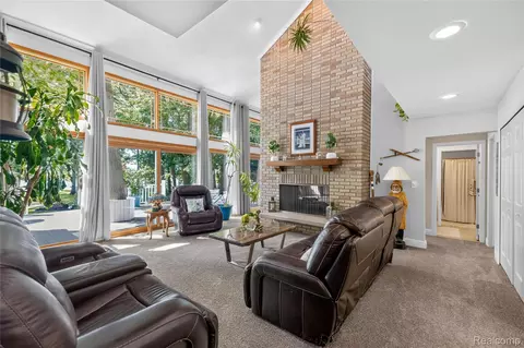 Living - 29474 E River Rd, Grosse Ile, MI 48138 photo 1 of 2