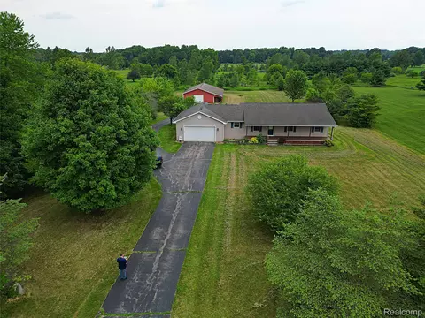 3075 Peppermill Rd, Attica, MI 48412