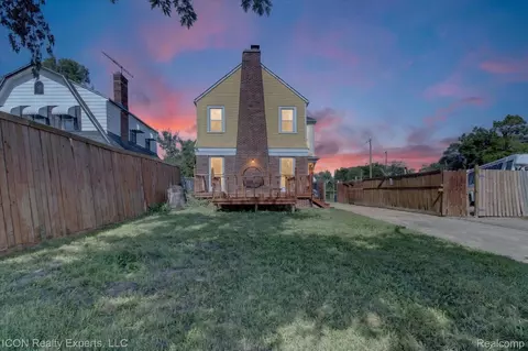 13417 Robson St, Detroit, MI 48227